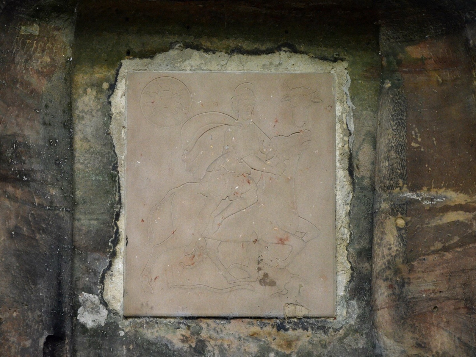 Mithras-Heiligtum am Halberg – Foto: Carole Raddato from FRANKFURT, Germany